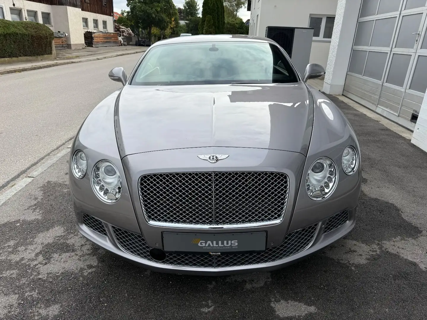 Bentley Continental GT 6.0 W12 4WD*MULLINER*NAIM* Grau - 2
