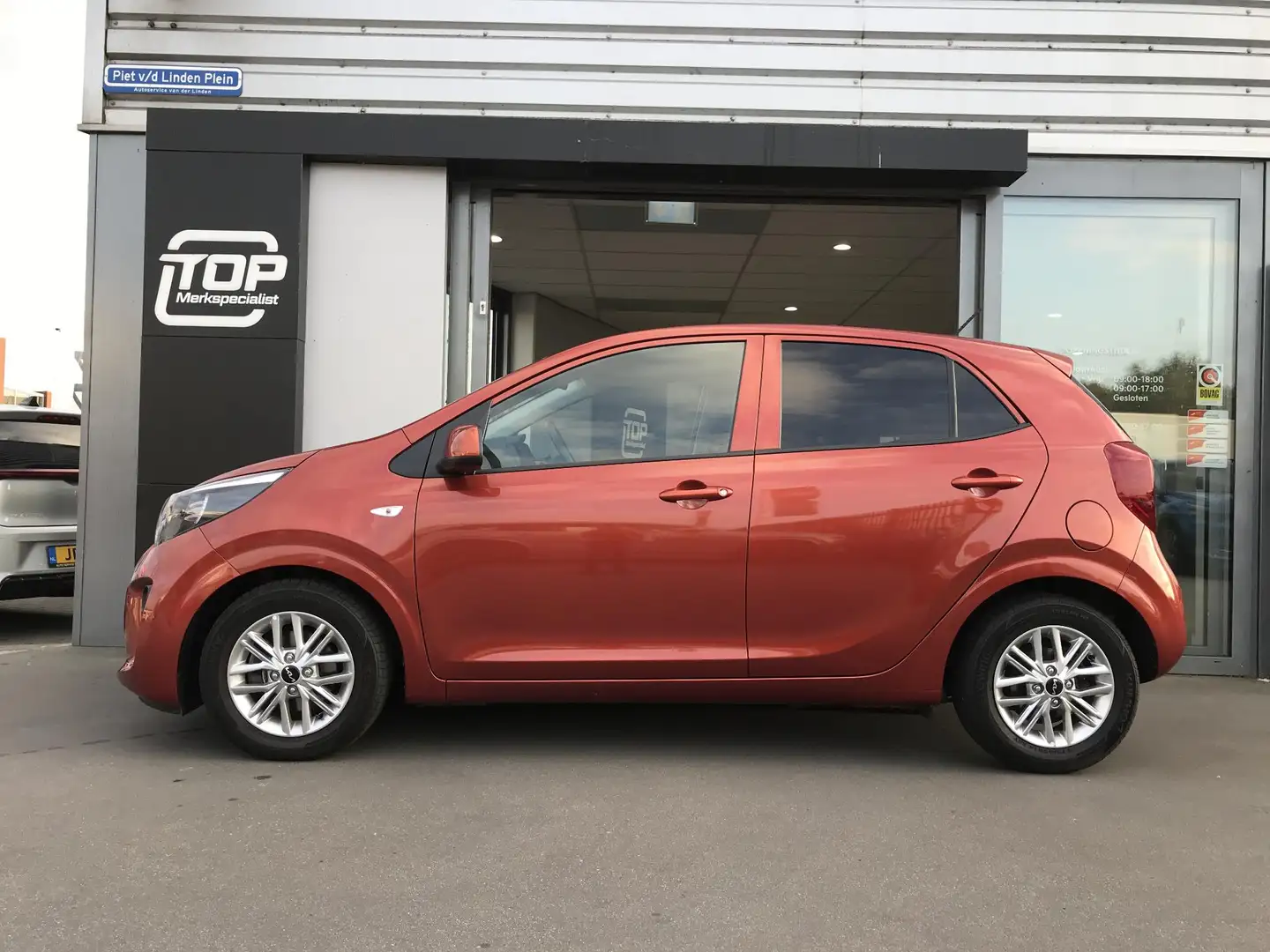 Kia Picanto 1.2 ComfortPlusLine 7 JAAR GARANTIE Oranje - 2