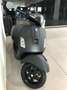 Vespa GTS 300 - thumbnail 2