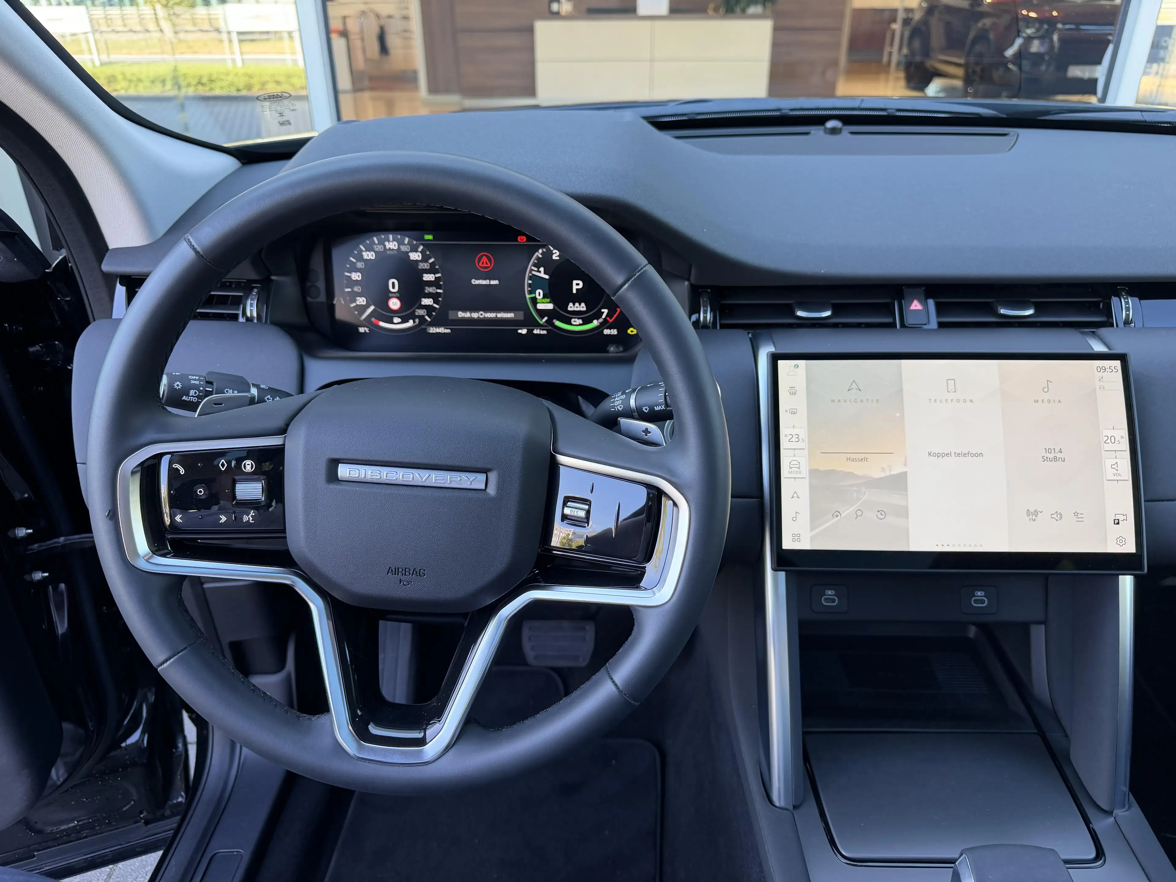 Land Rover Discovery Sport P270e S AWD Auto. 25MY — photo 9