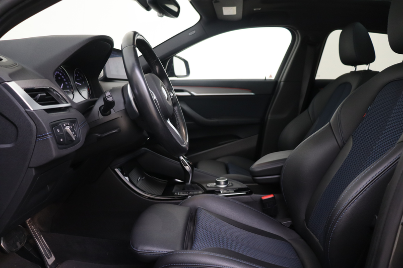 BMW X2 M35i Automaat / Panoramadak / Sportstoelen / Head- — photo 12