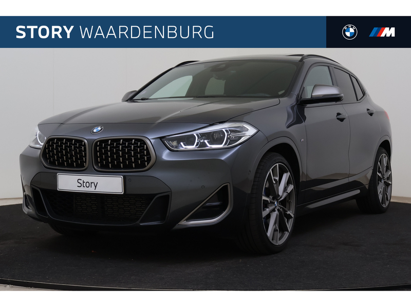 BMW X2 M35i Automaat / Panoramadak / Sportstoelen / Head-