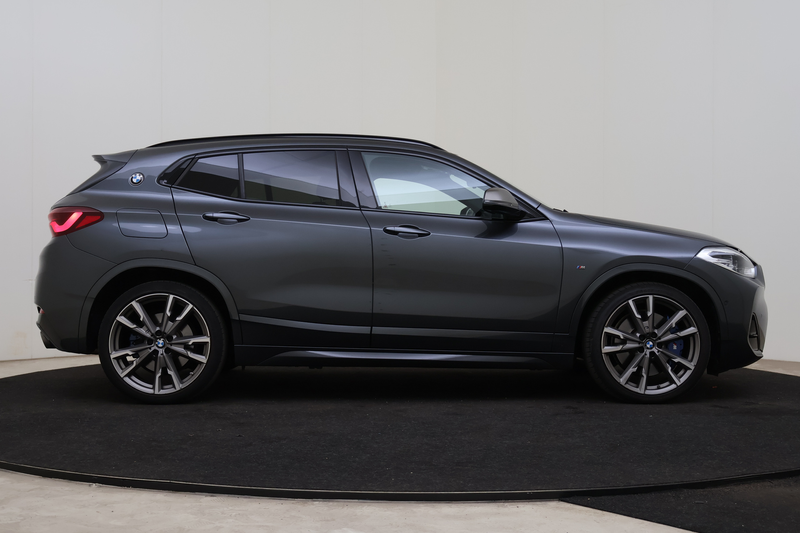 BMW X2 M35i Automaat / Panoramadak / Sportstoelen / Head- — photo 7