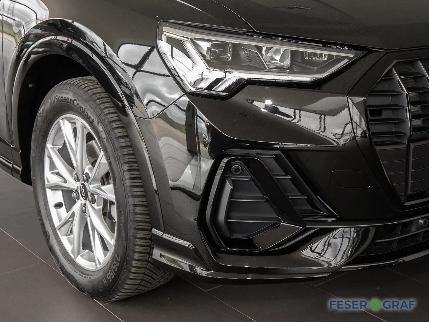 Audi Q3 35 TFSI S-line Stronic,LED,Navi+,Kamera Schwarz - 2