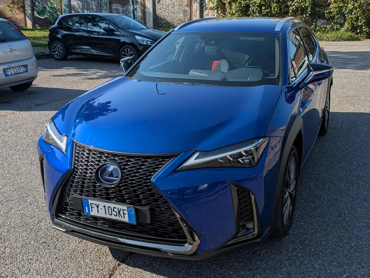 Lexus UX 200