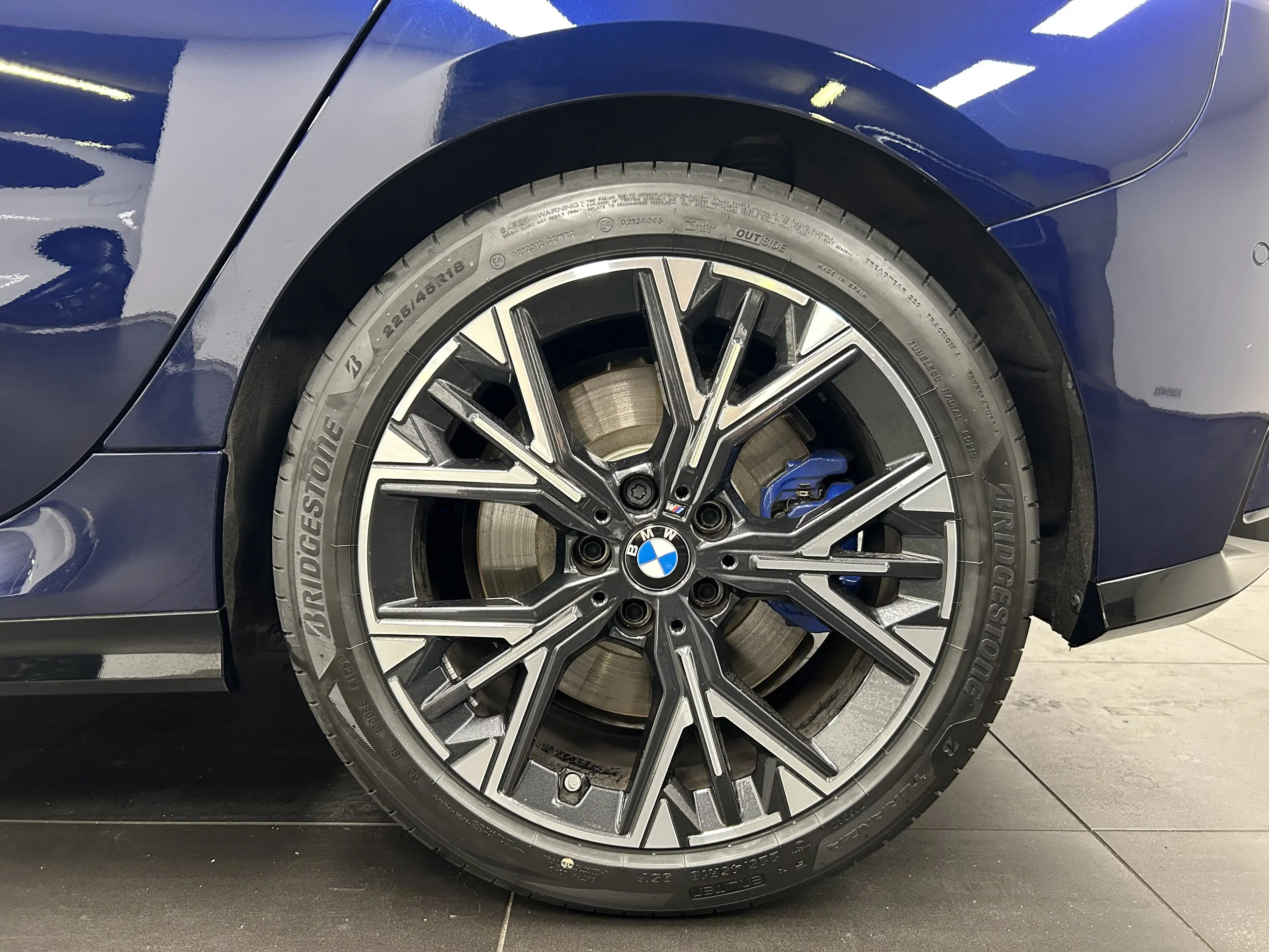 BMW 135 M135 xDrive Hatch — photo 6