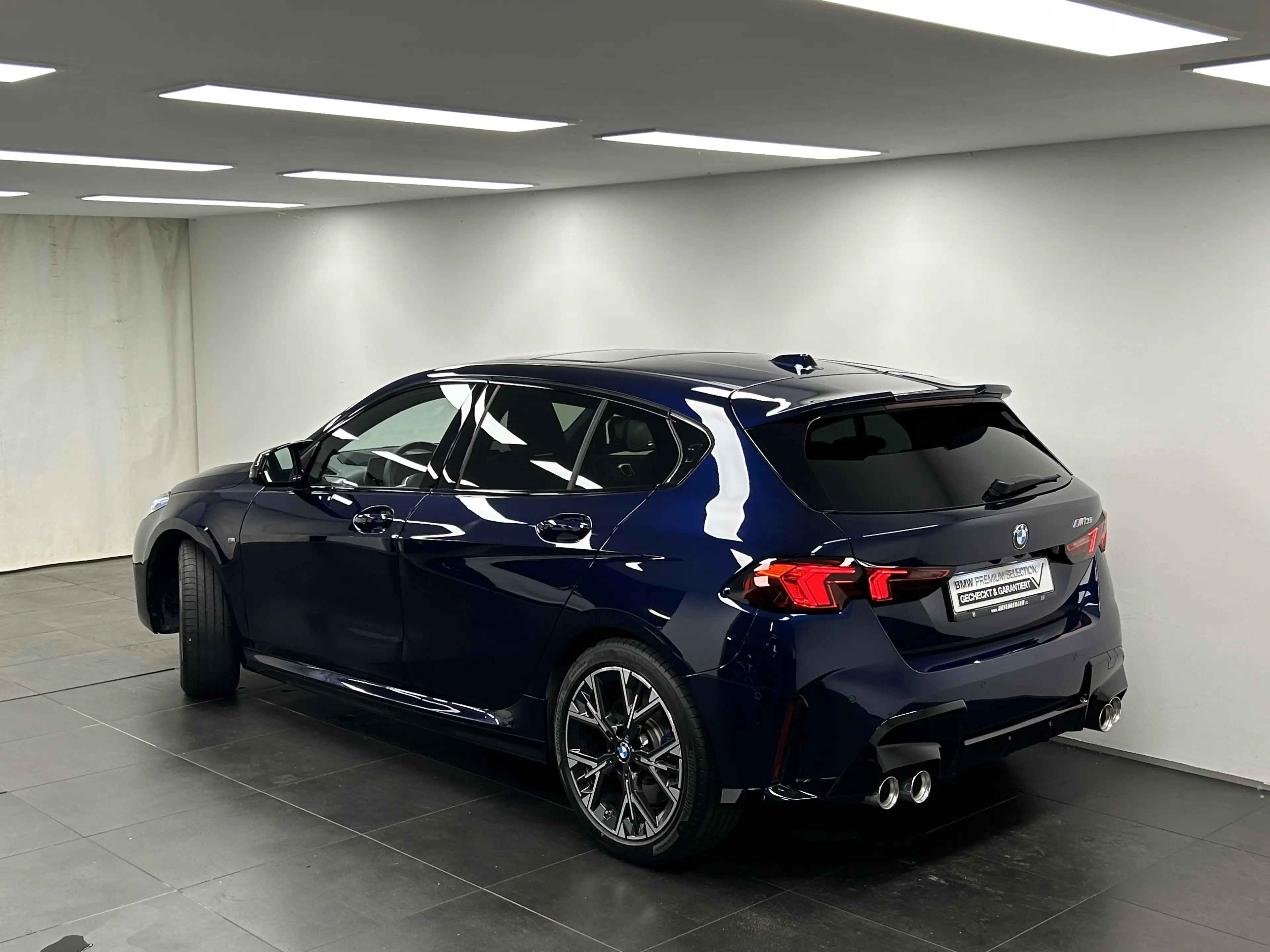 BMW 135 M135 xDrive Hatch — photo 3