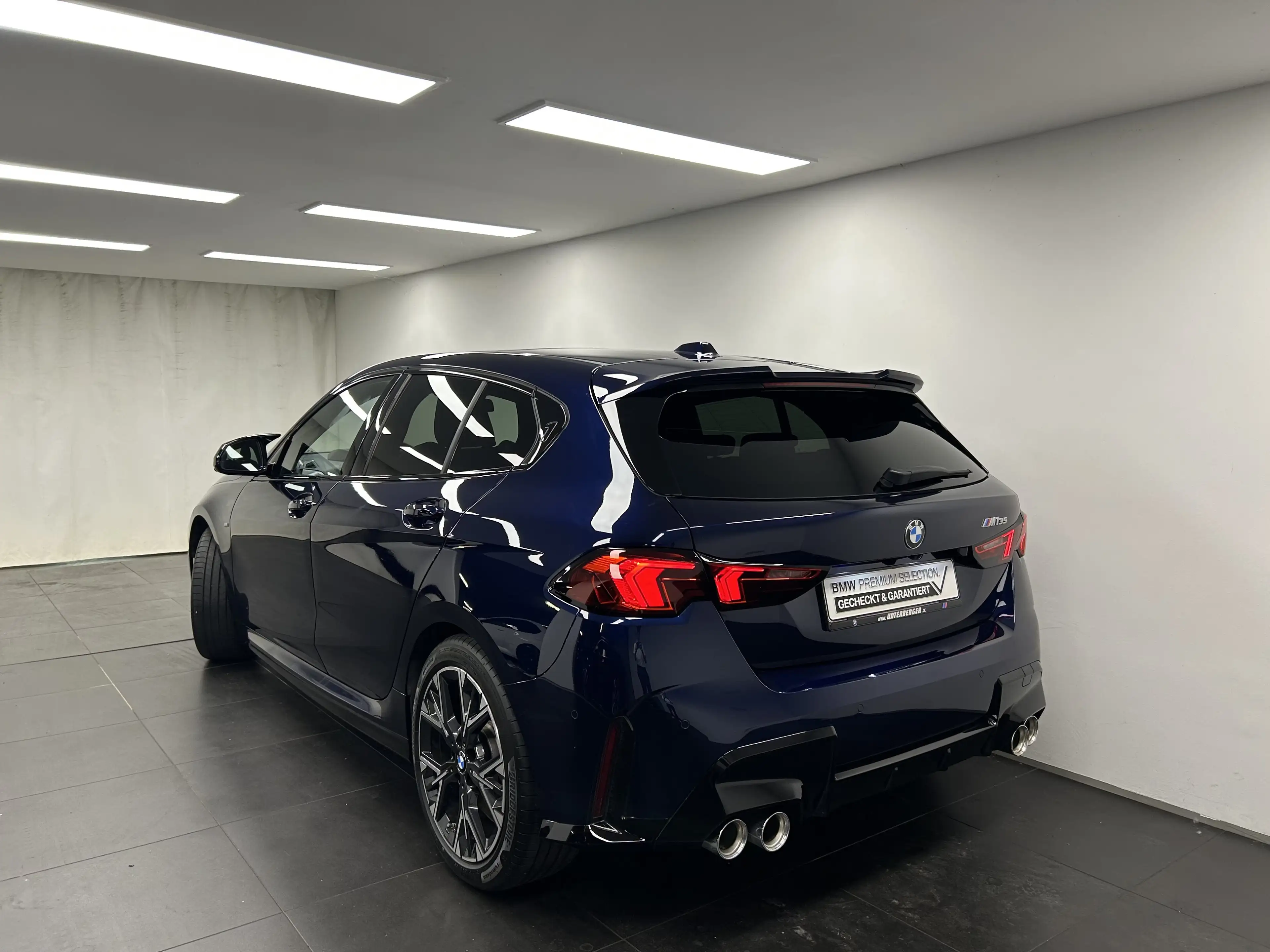 BMW 135 M135 xDrive Hatch — photo 10