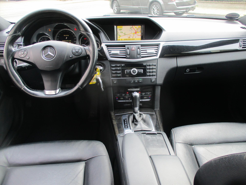 Mercedes-Benz E 200 E200 CGI BlueEfficiency Aut. AMG — photo 7