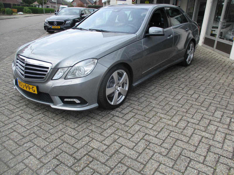 Mercedes-Benz E 200 E200 CGI BlueEfficiency Aut. AMG — photo 3