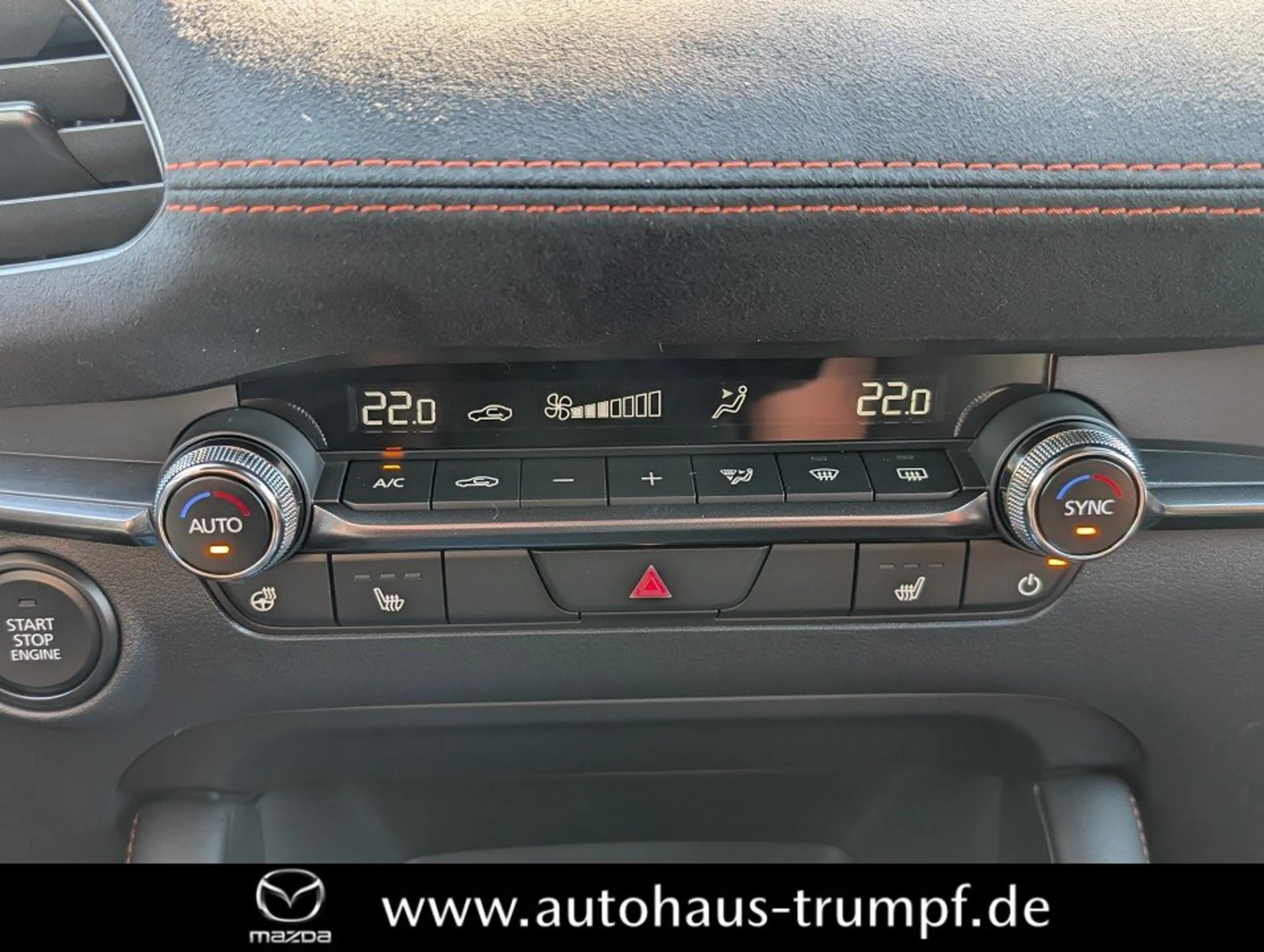 Mazda 3 2.0L e-SKYACTIV X 186ps — photo 13
