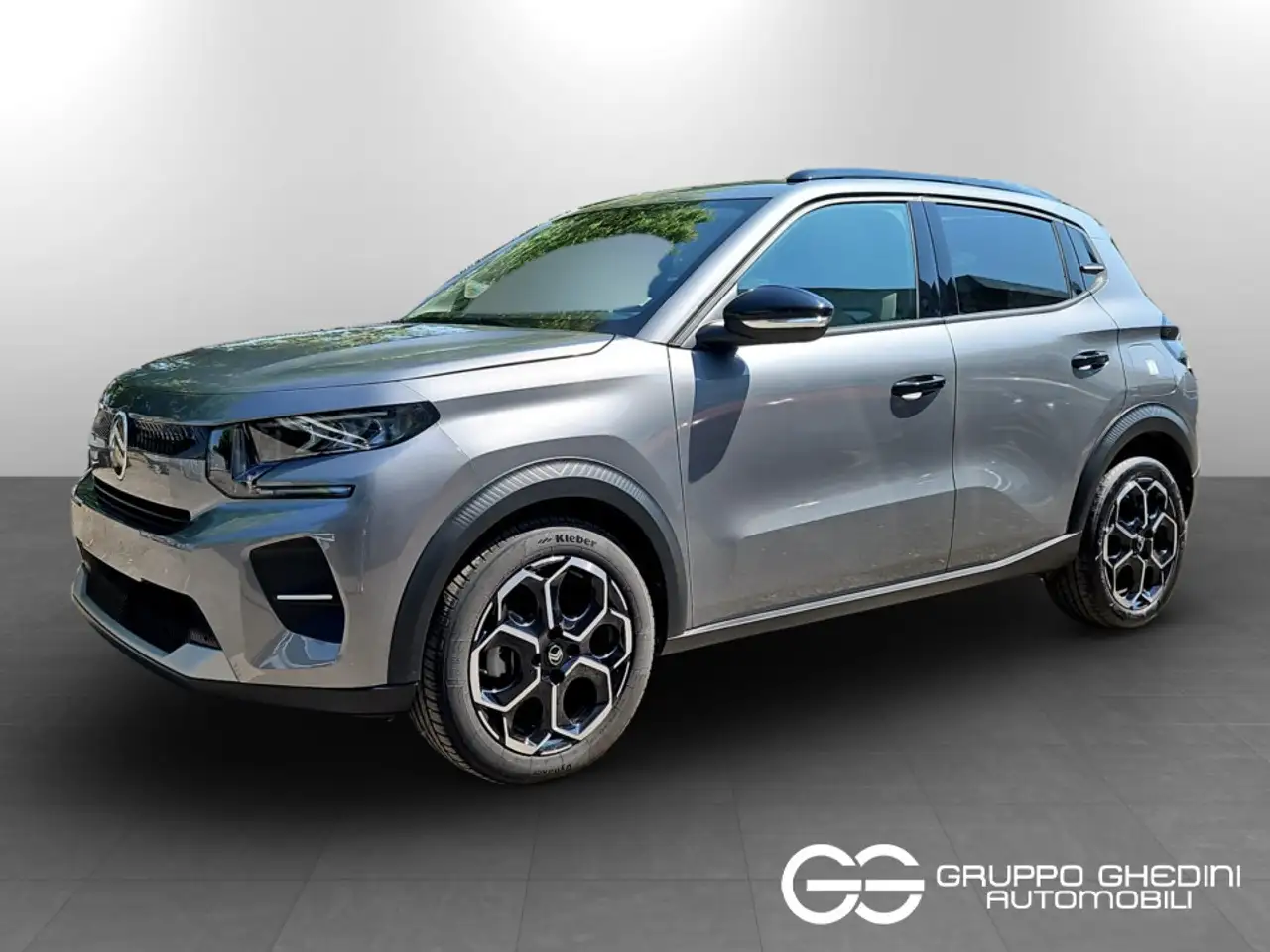 Citroen C3 1.2 Puretech Turbo Max — photo 1 of 15
