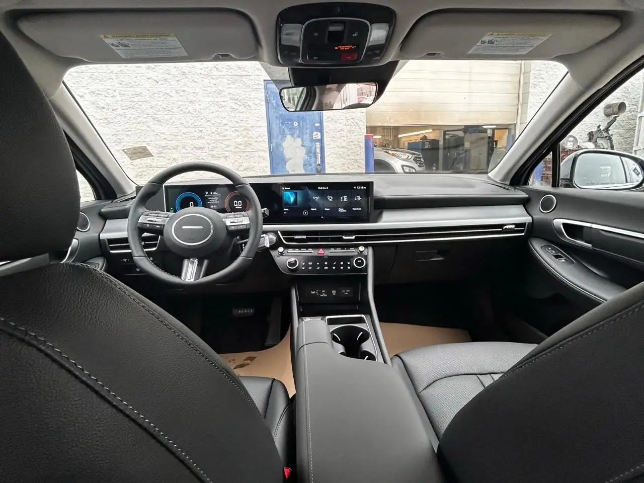 Hyundai SONATA снимка Hyundai SONATA