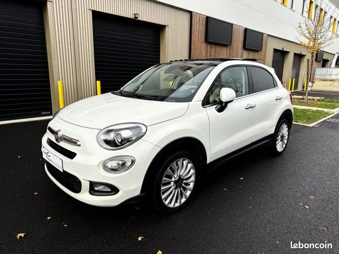 Fiat 500X 1.6 MULTIJET 120 LOUNGE DCT %2B TOIT OUVRANT Blanc - 1
