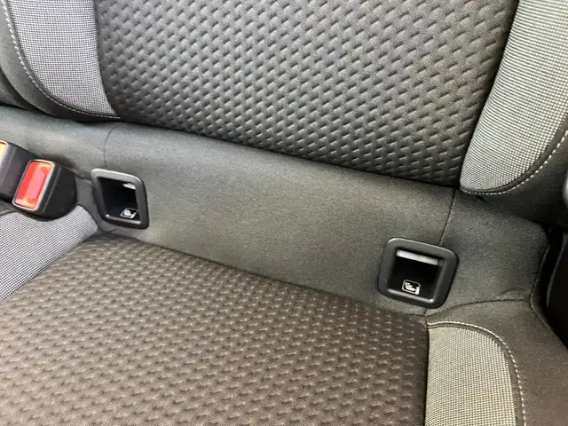 Volkswagen Polo view 21