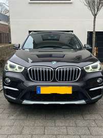 sDrive20i Aut. Sport Line