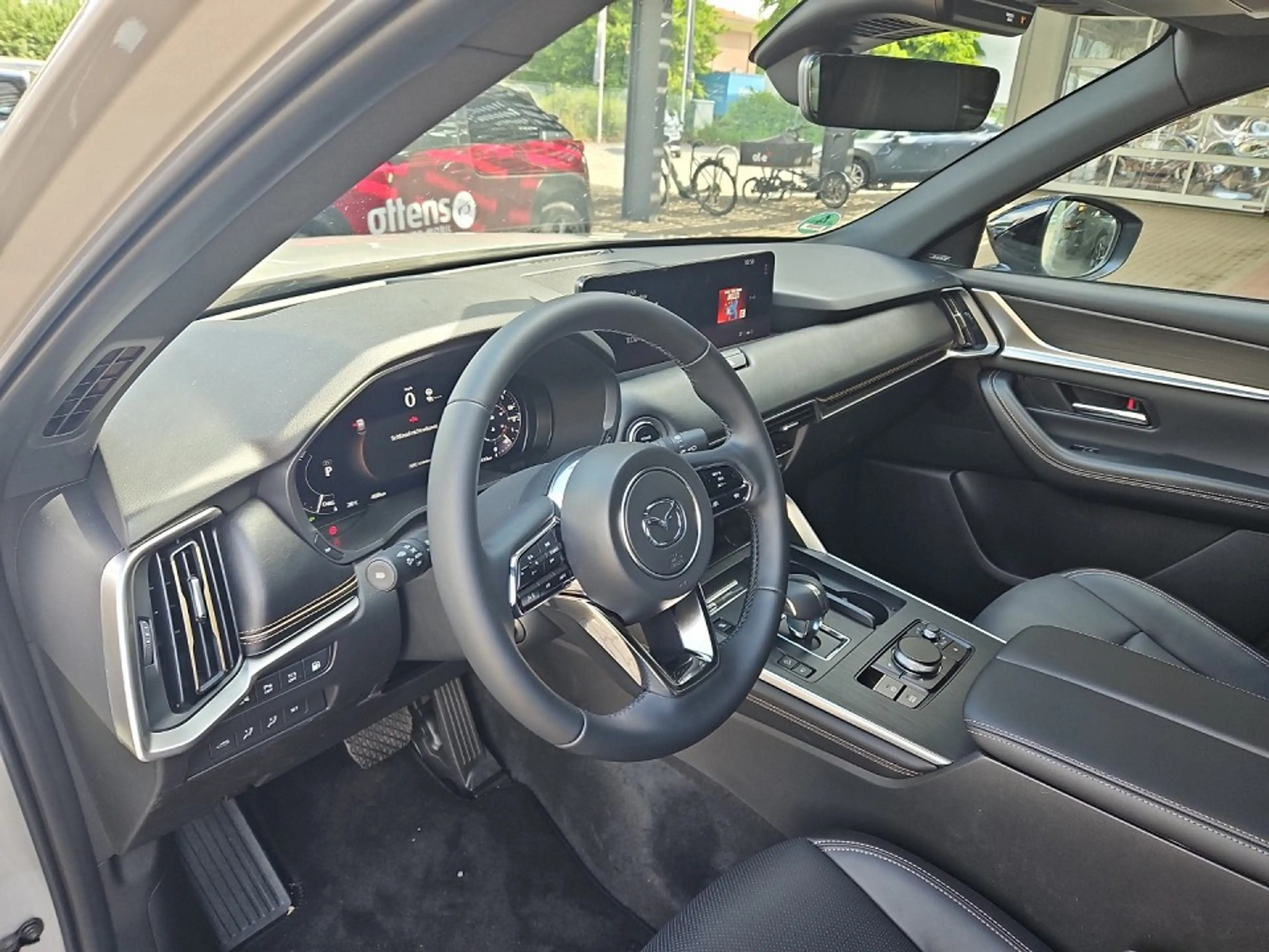 Mazda CX-80 2,5i PHEV Homura Plus 7-Sitzer — photo 11