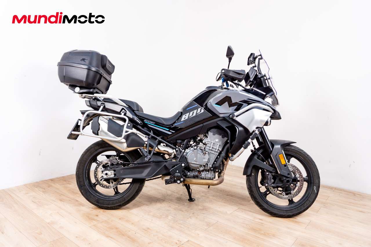 CFMOTO 800 MT