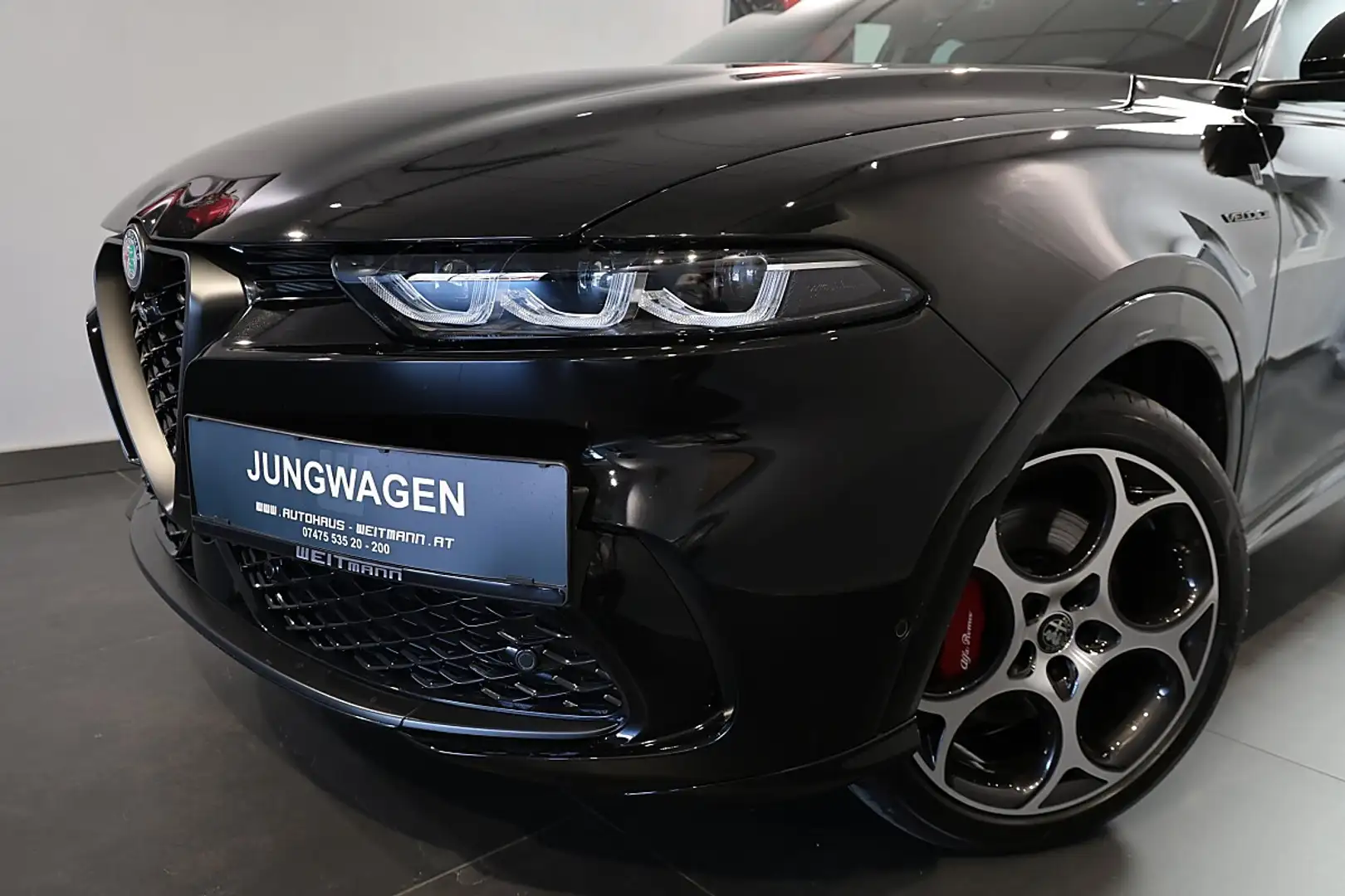 Alfa Romeo Tonale 1.5 T4 Hybrid VGT DCT VELOCE Schwarz - 2