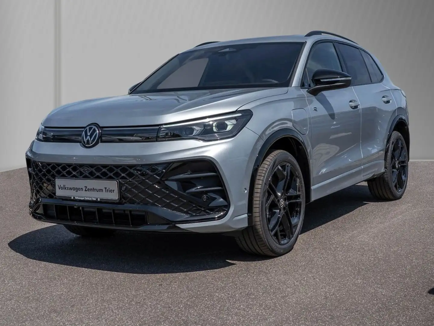 Volkswagen Tiguan 1,5 TSi eHybrid R-Line Argent - 2
