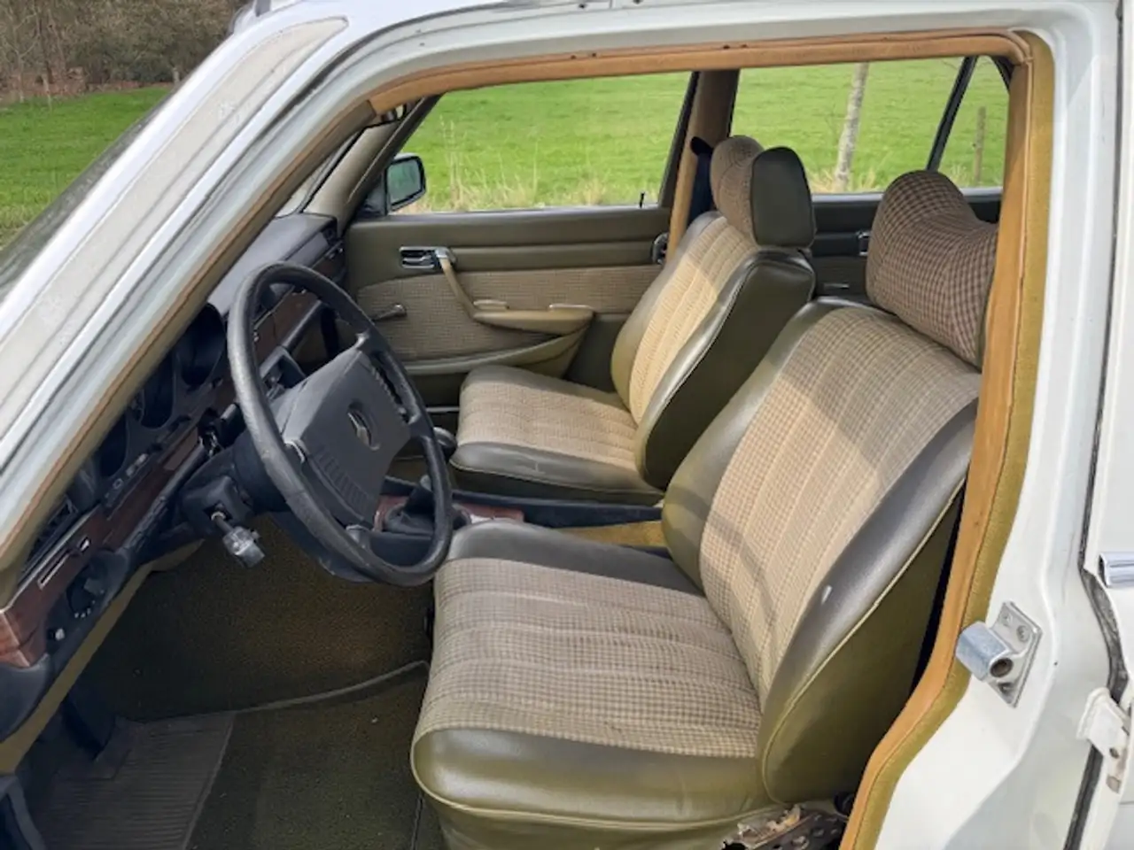 Mercedes-Benz S 280 S handbak 1972, foto 11