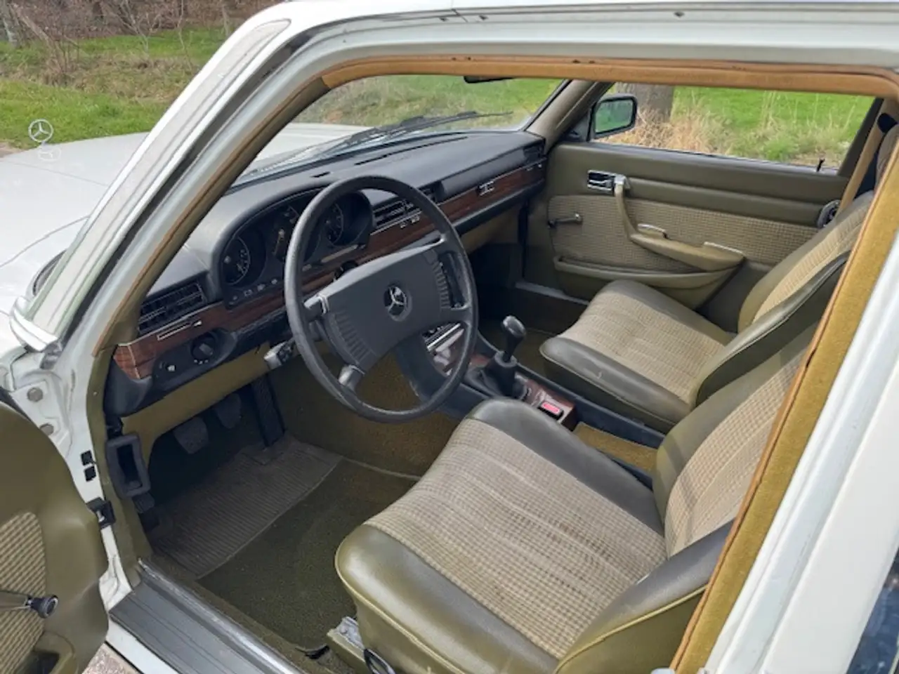 Mercedes-Benz S 280 S handbak 1972, foto 10