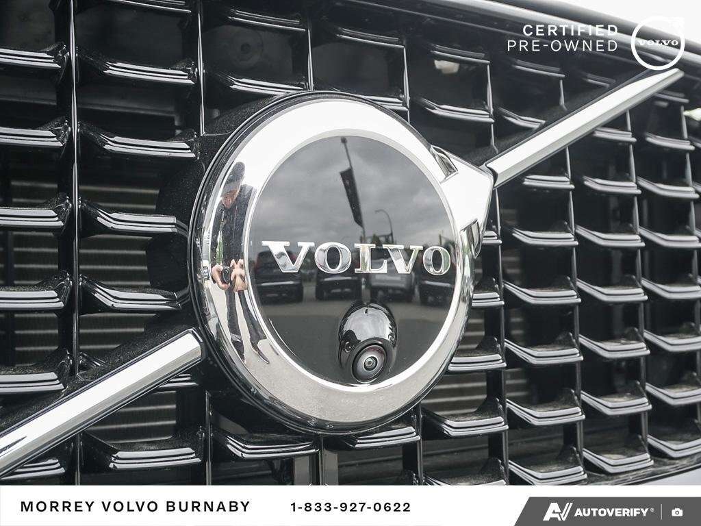 2025 Volvo XC60 Plus | Climate Package | 20 Alloy Dark Theme | AWD thumb 10