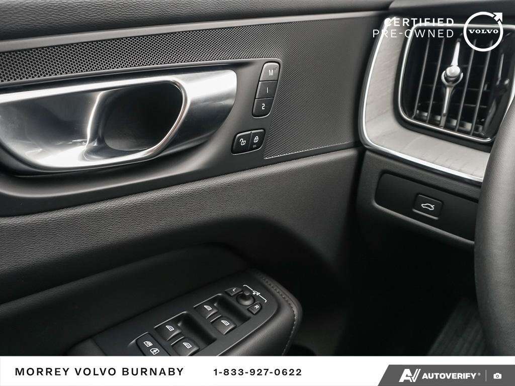 2025 Volvo XC60 Plus | Climate Package | 20 Alloy Dark Theme | AWD thumb 22