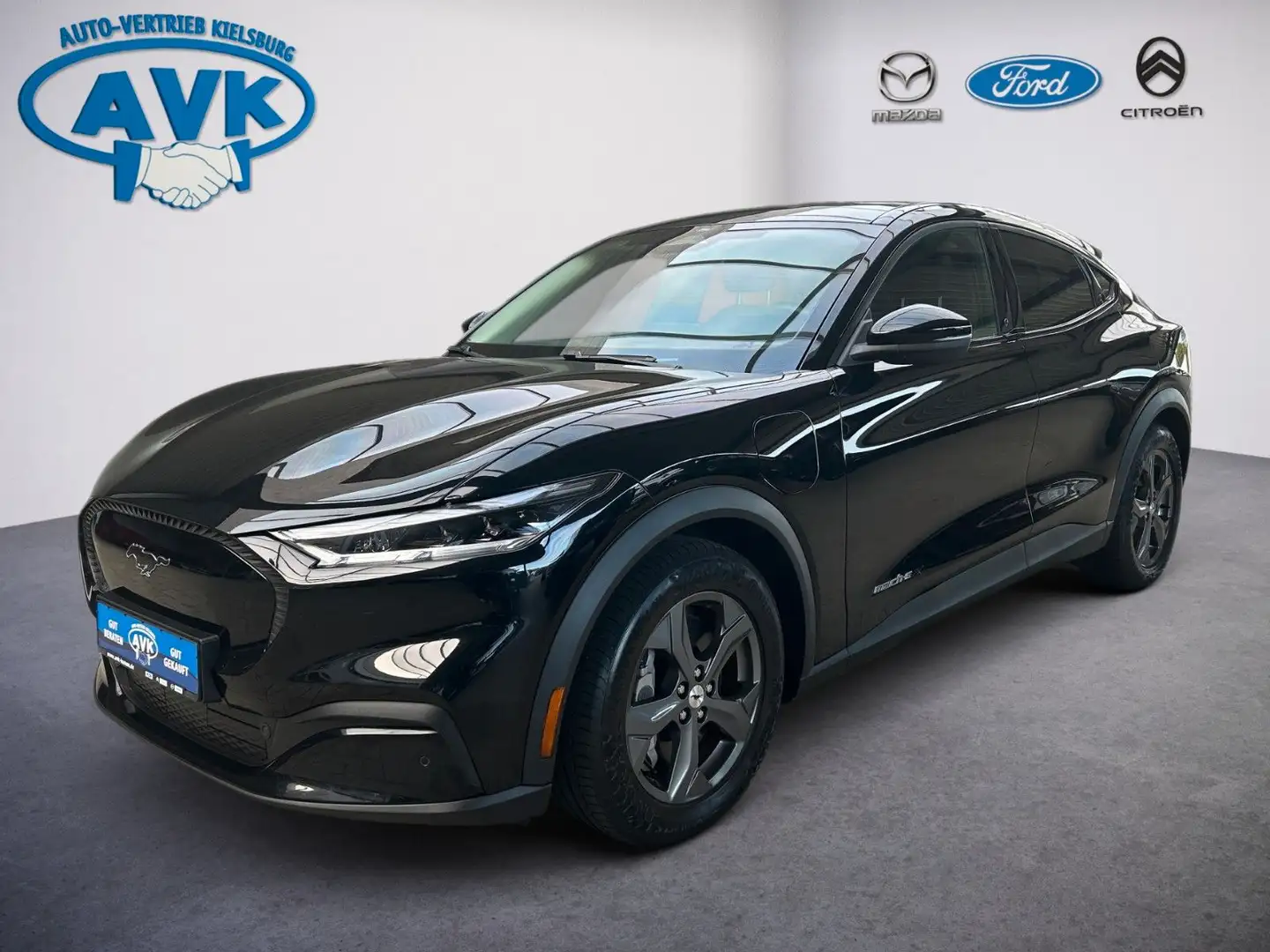 Ford Mustang Mach-E Basis mit AHK Noir - 2