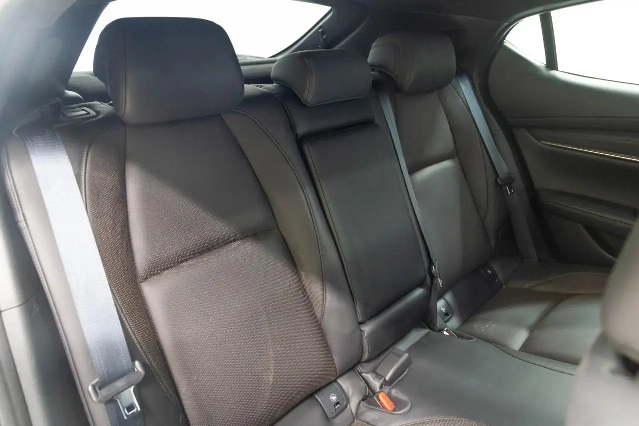 Mazda 3 снимка Mazda 3