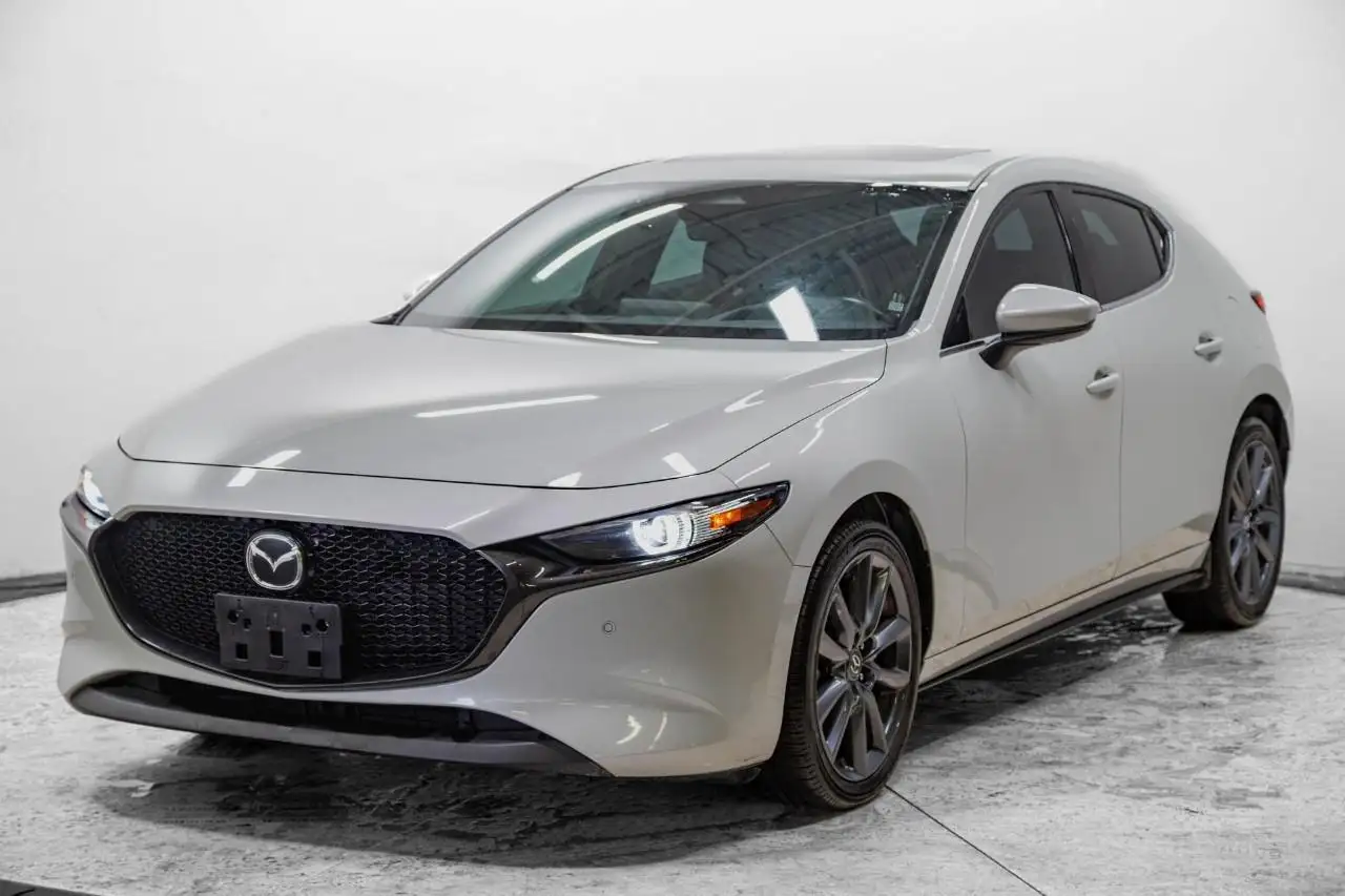 Mazda 3 снимка Mazda 3