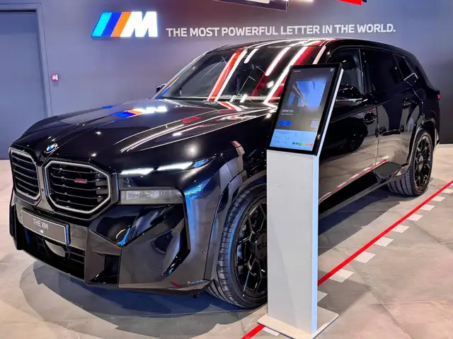 BMW XM