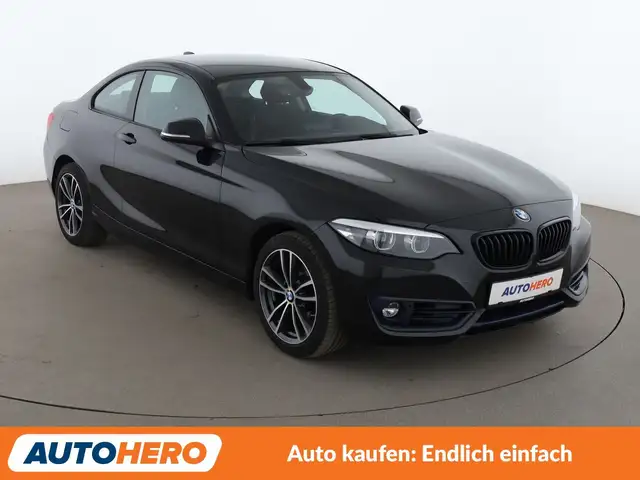 BMW 2 Series view 8