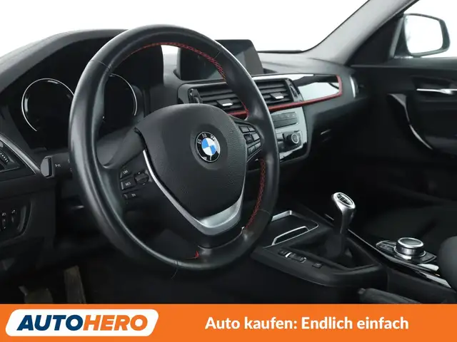 BMW 2 Series view 11