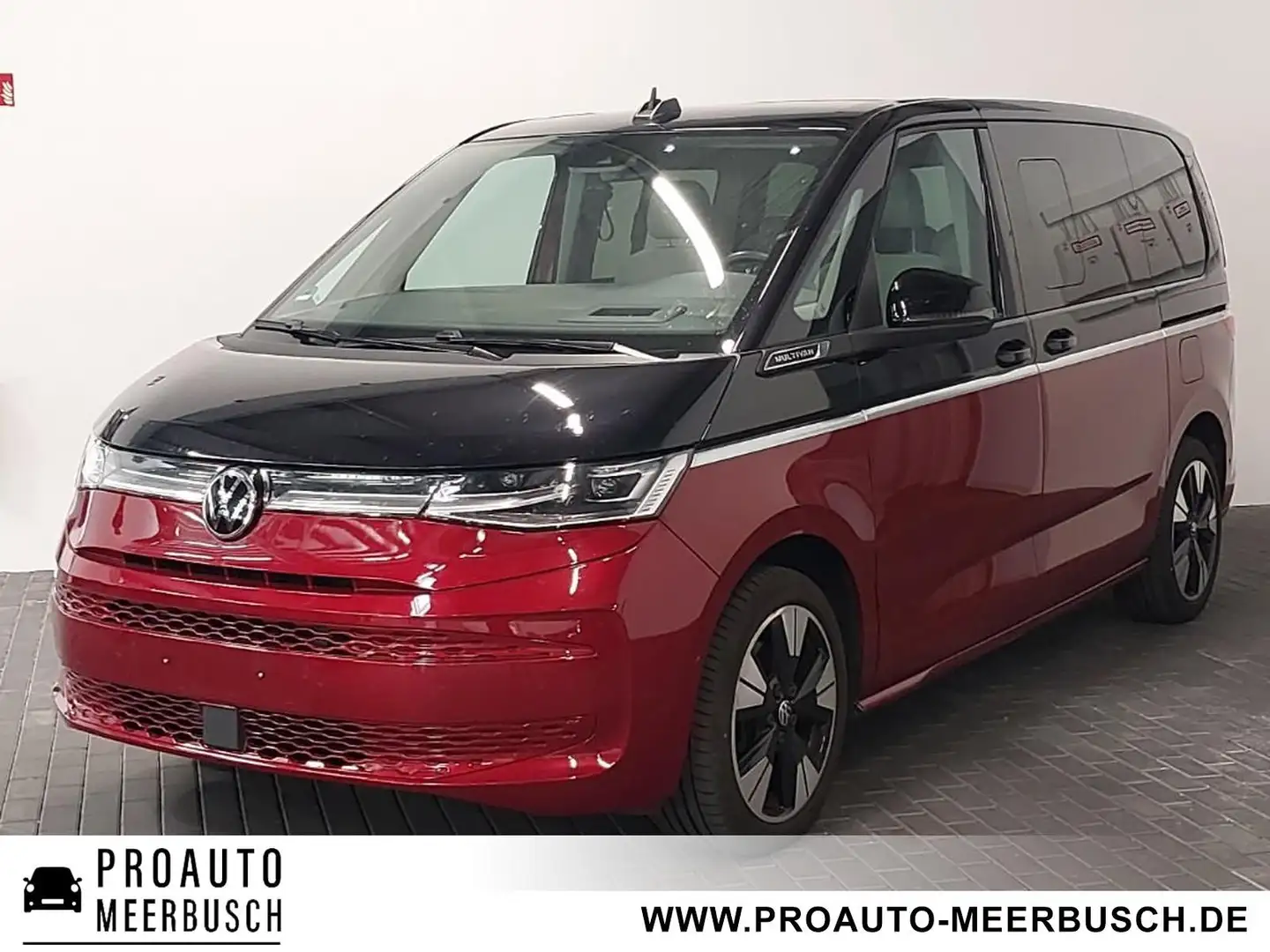 Volkswagen T7 Multivan Style AHK/ACC/HEADUP/PANO/STNDHZNG Zwart - 1