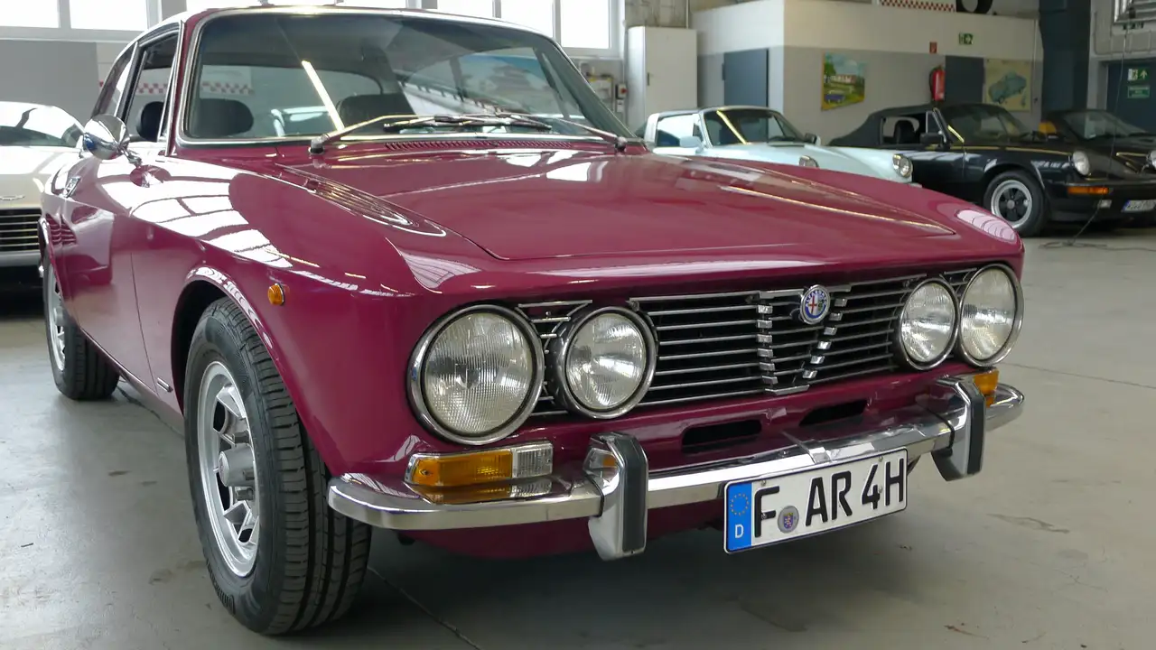 Alfa Romeo GTV 2000 GTV, fachgerecht restauriert, Traumzustand, foto 3