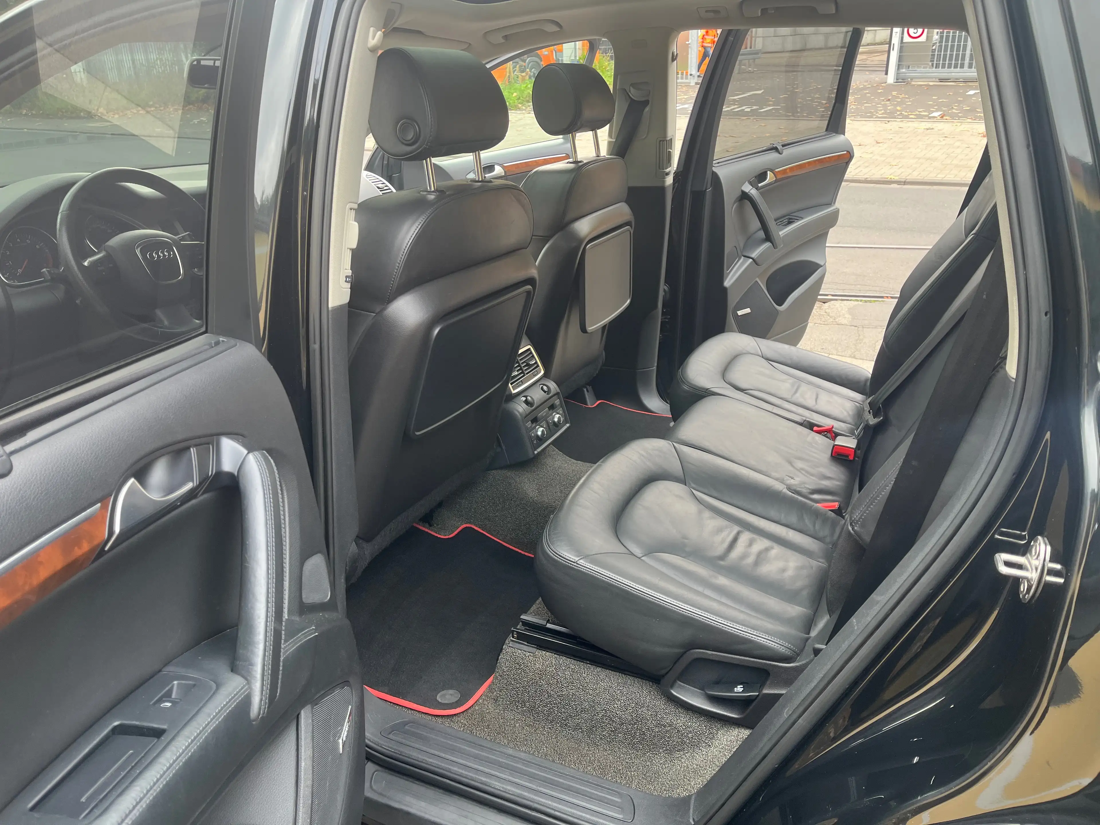 Audi Q7 4.2 FSI quattro — photo 13