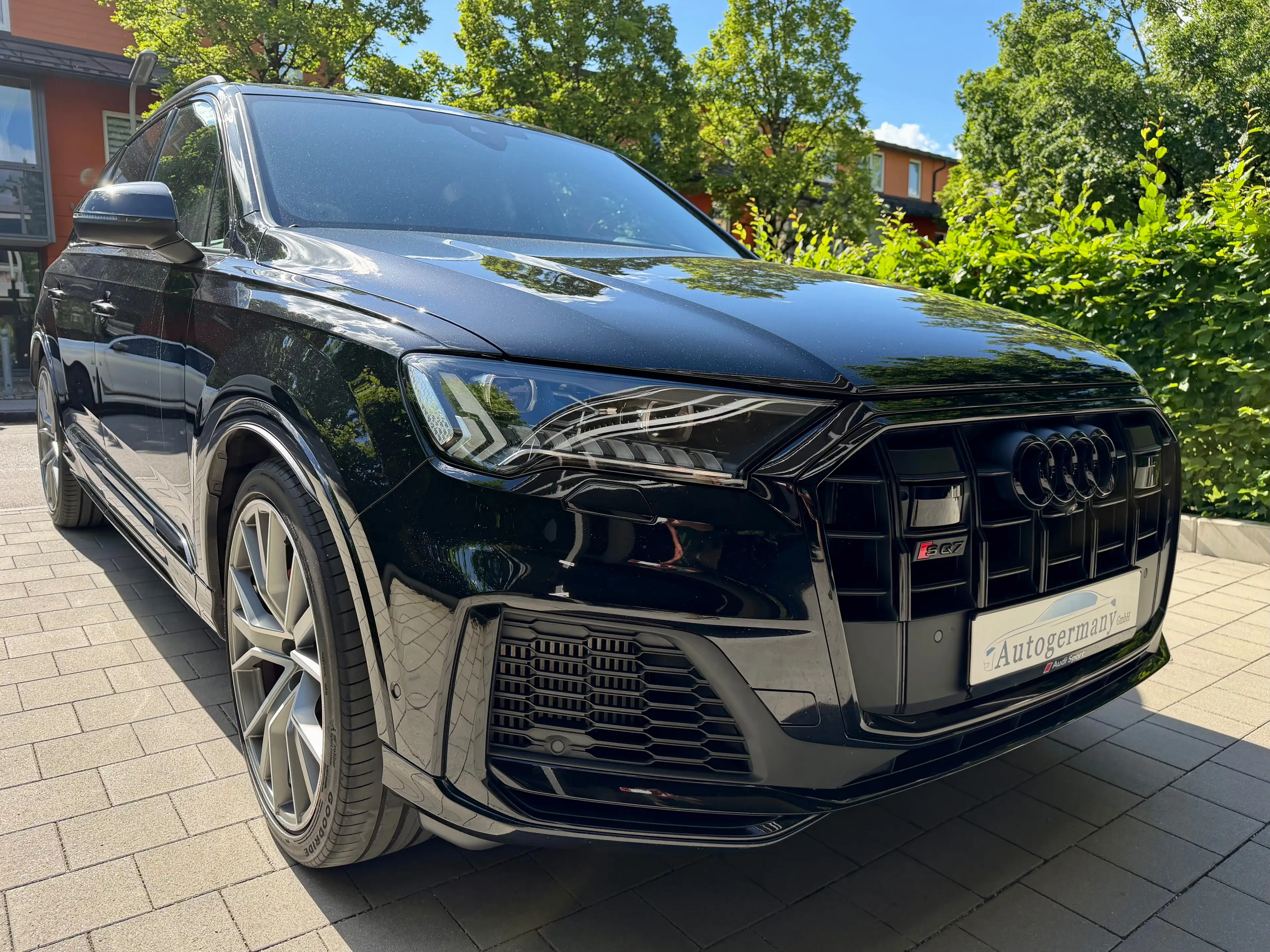 Audi SQ7 4.0TDI 435PS Quattro 7-Sitz Matrix B&O Soft Close — photo 2