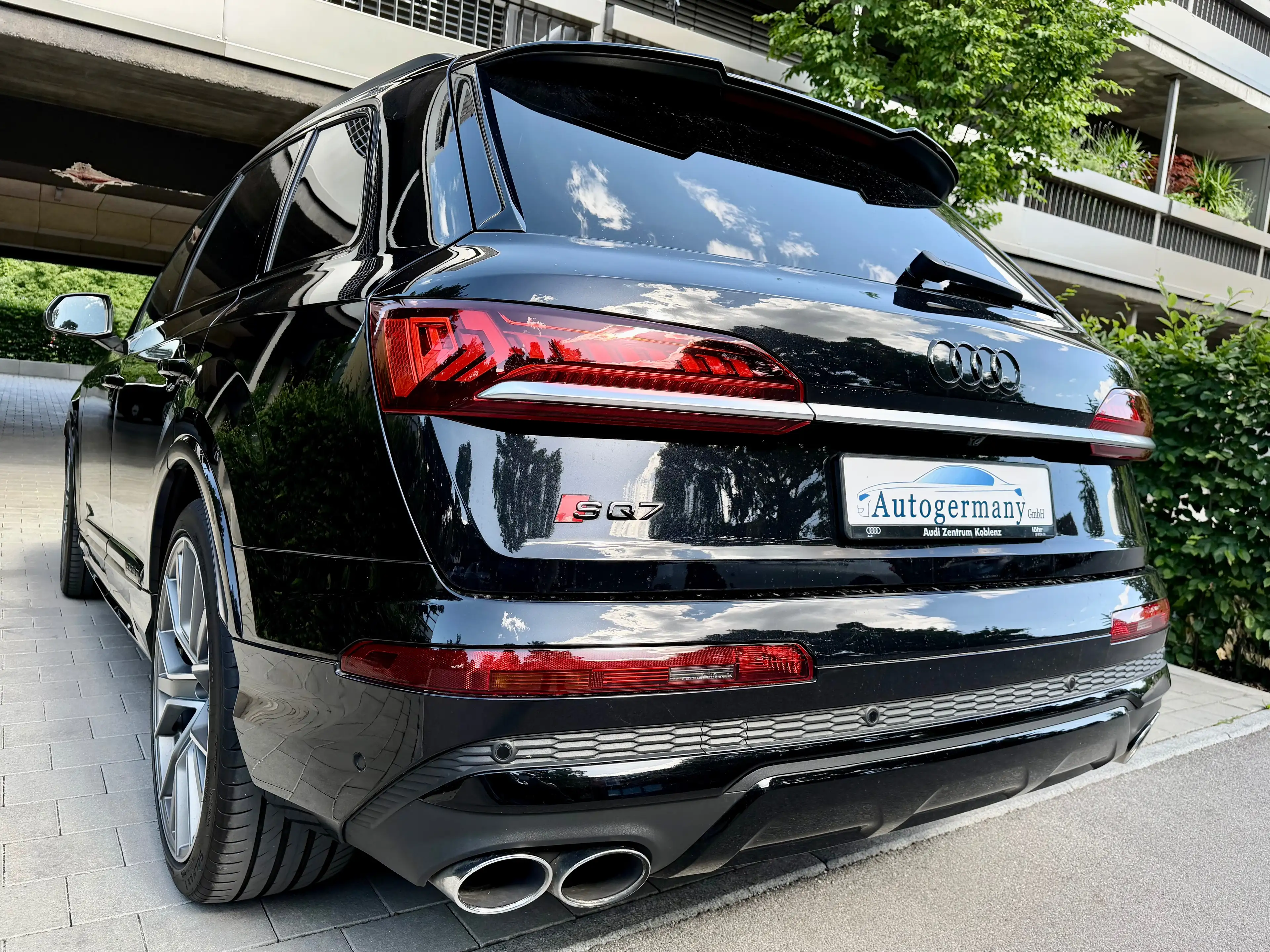 Audi SQ7 4.0TDI 435PS Quattro 7-Sitz Matrix B&O Soft Close — photo 6