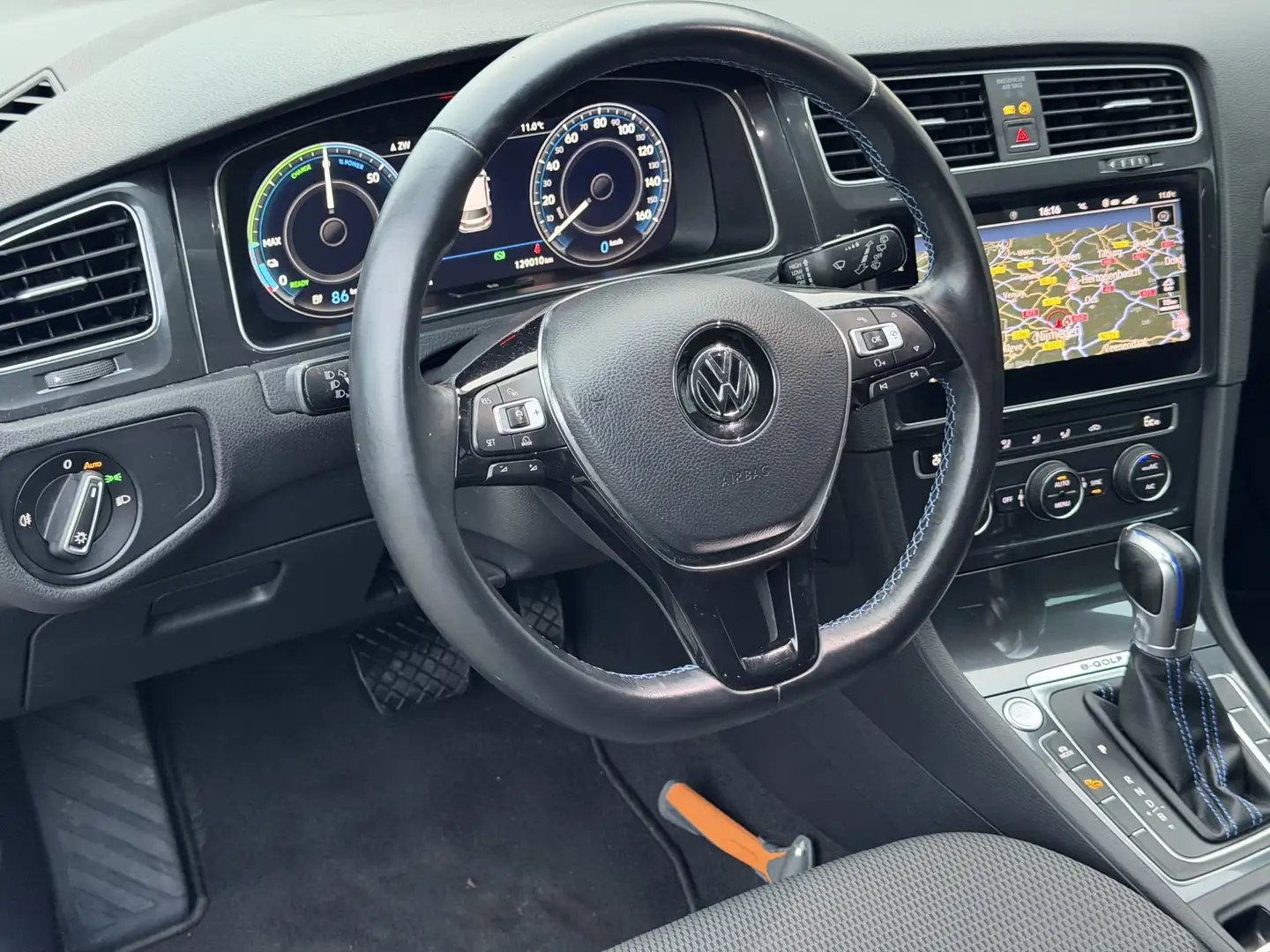 Volkswagen e-Golf | ACC | LED | Keyless Noir - 2