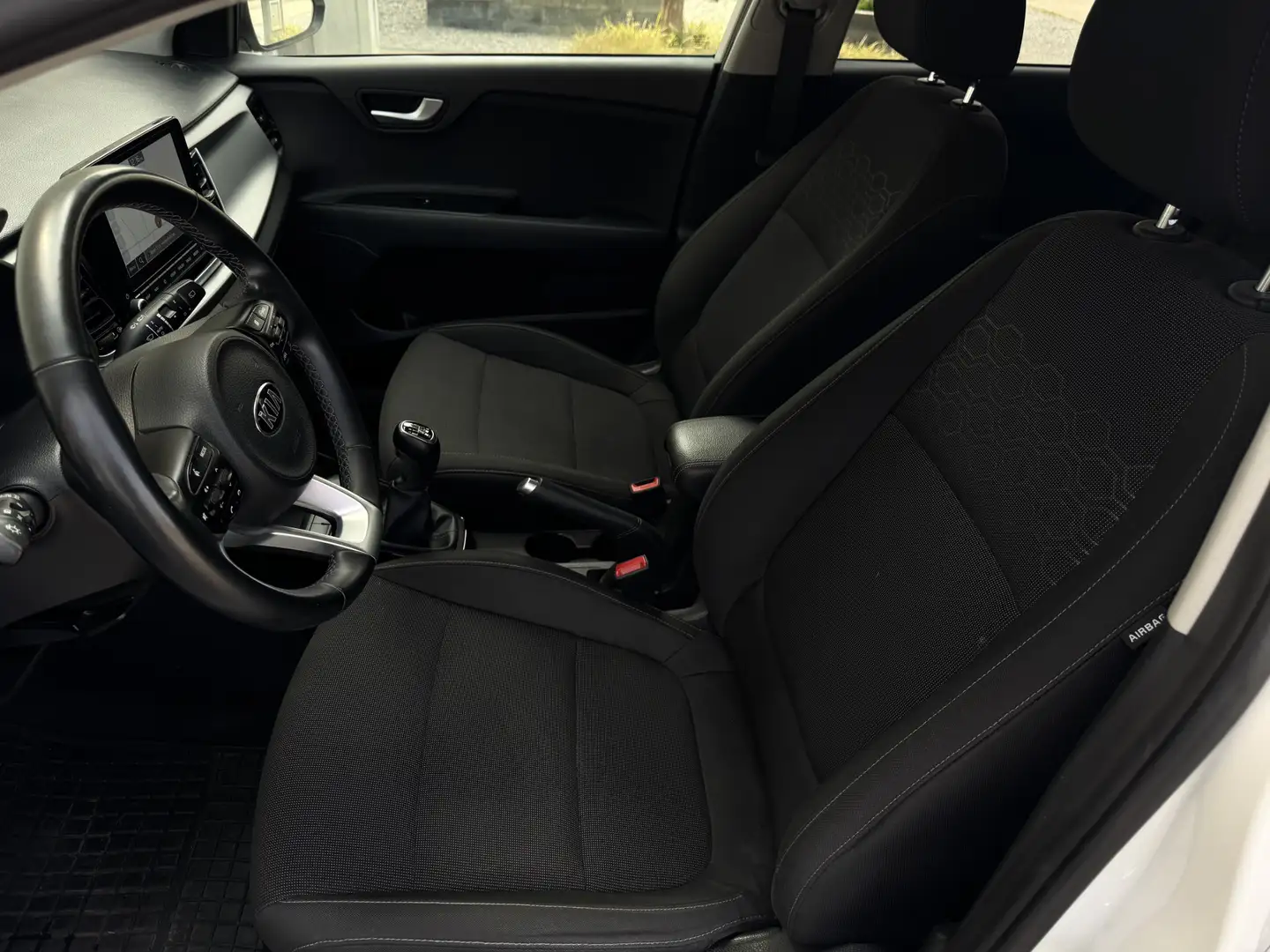 Kia Rio 1.2 DynamicLine Facelift Navi Carplay Camera DAB C Blanco - 2