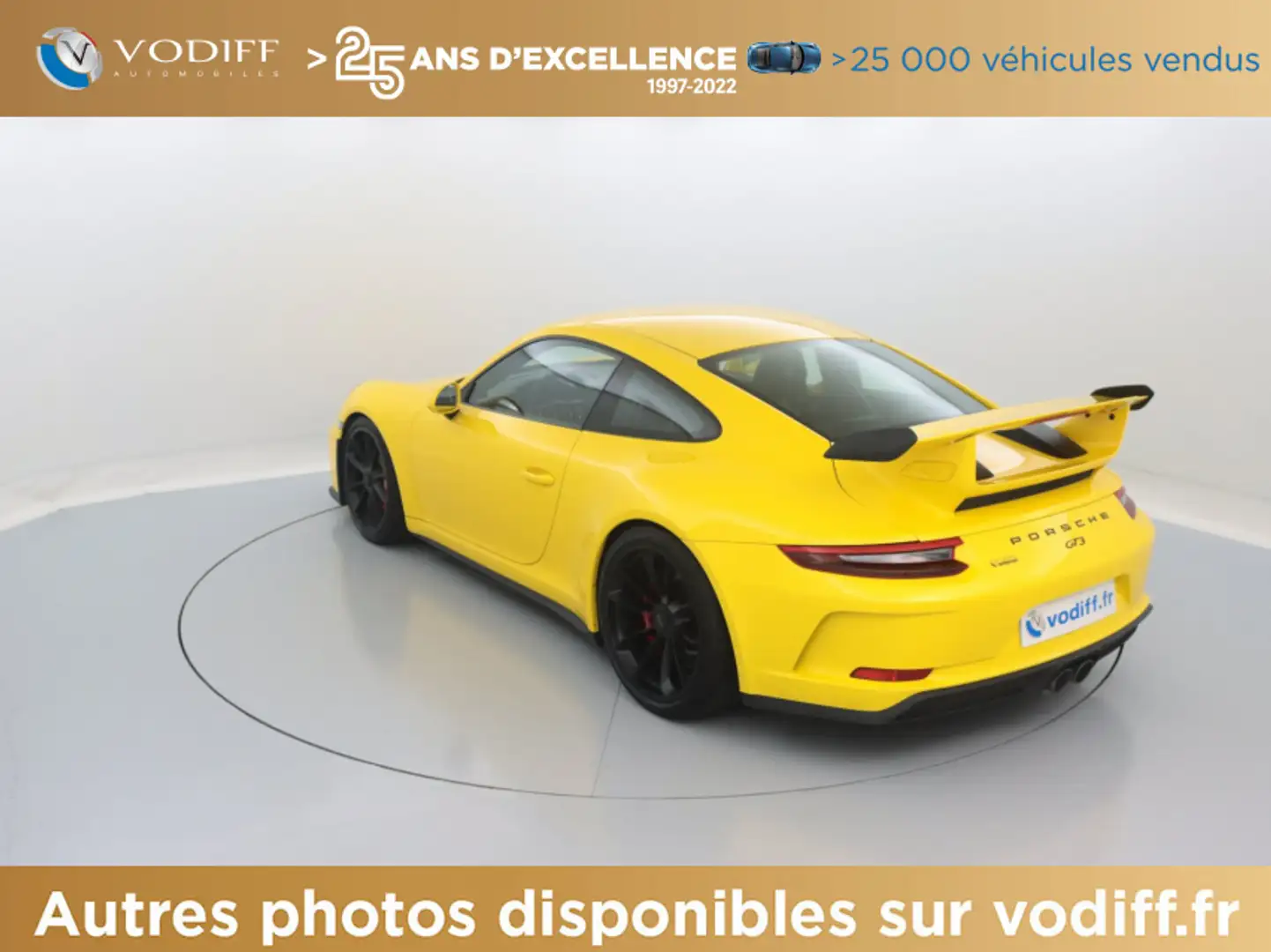 Porsche 991 GT3 500 CV PDK Yellow - 2