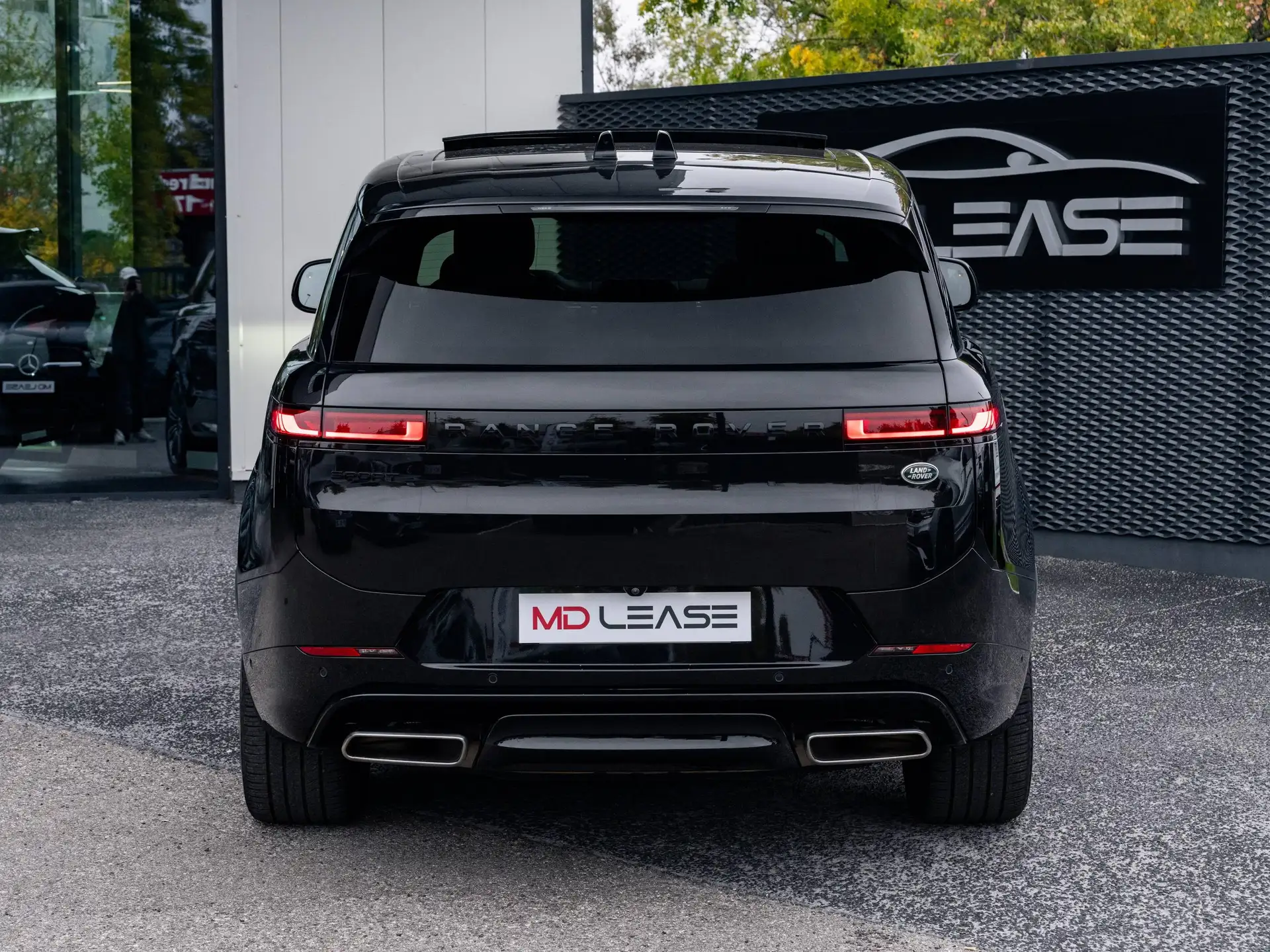 Land Rover Range Rover Sport P400 2024 검정 사진 5