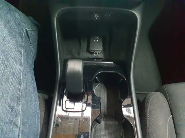 Volvo XC40 view 10