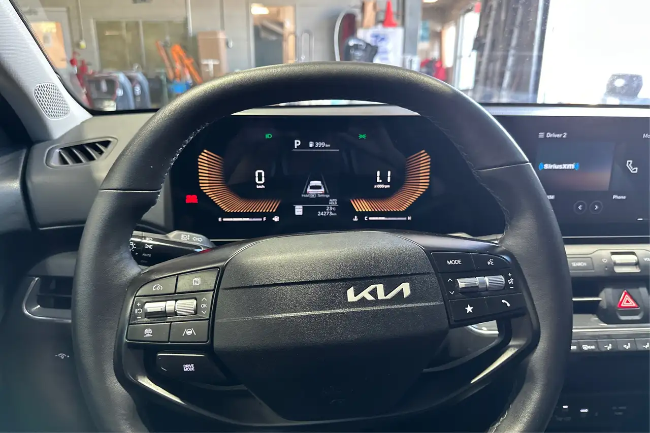 Kia K4 fotografie Kia K4
