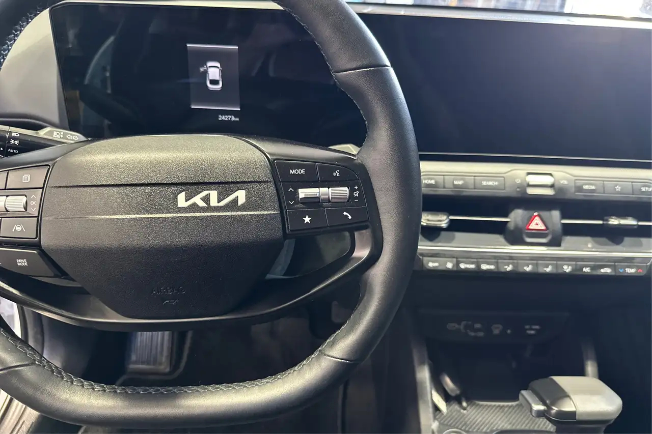 Kia K4 fotografie Kia K4