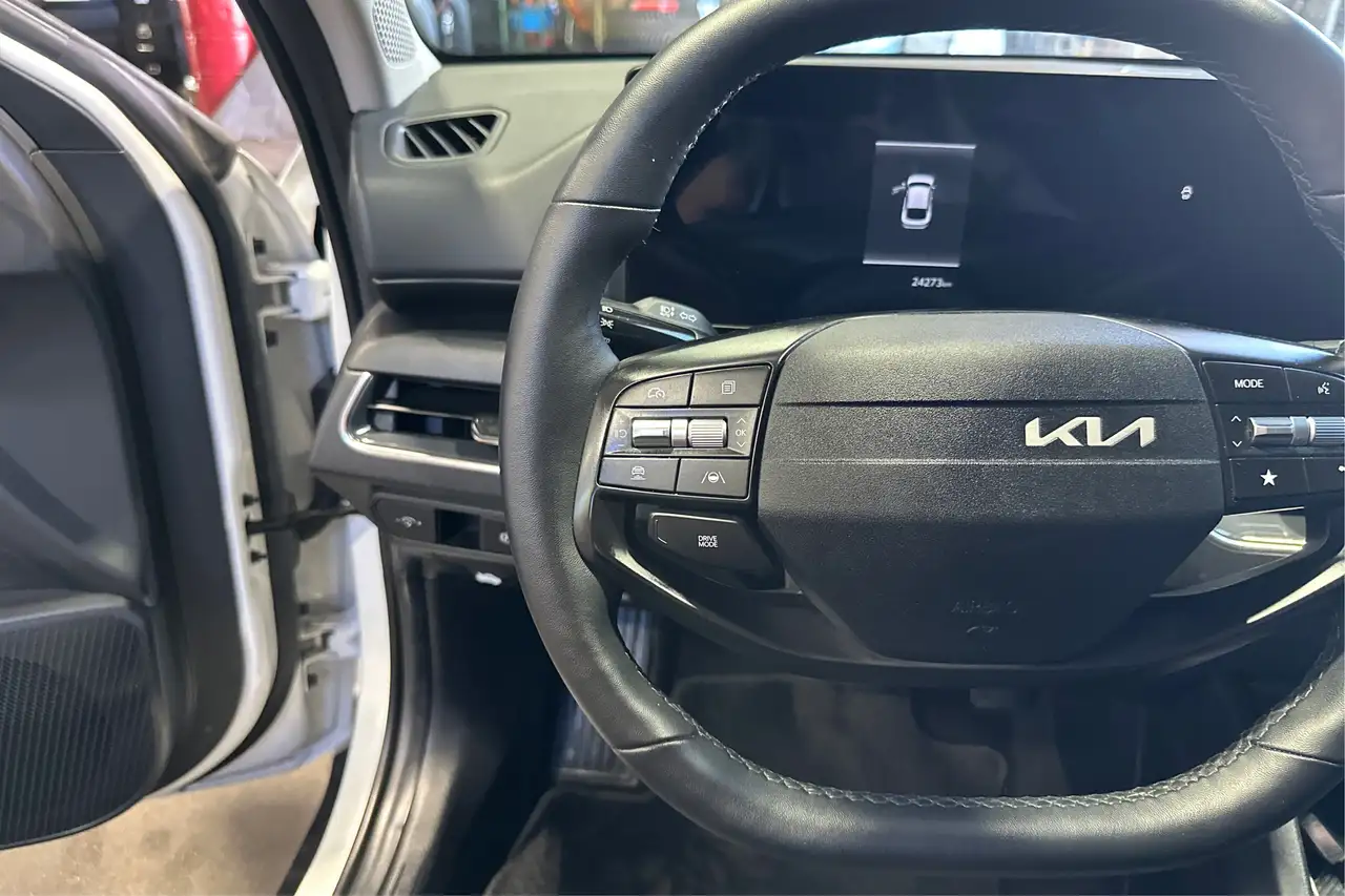 Kia K4 fotografie Kia K4