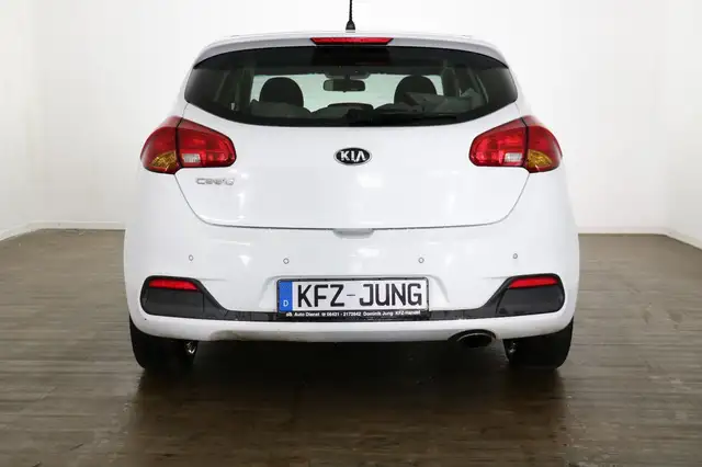 Kia Ceed view 6