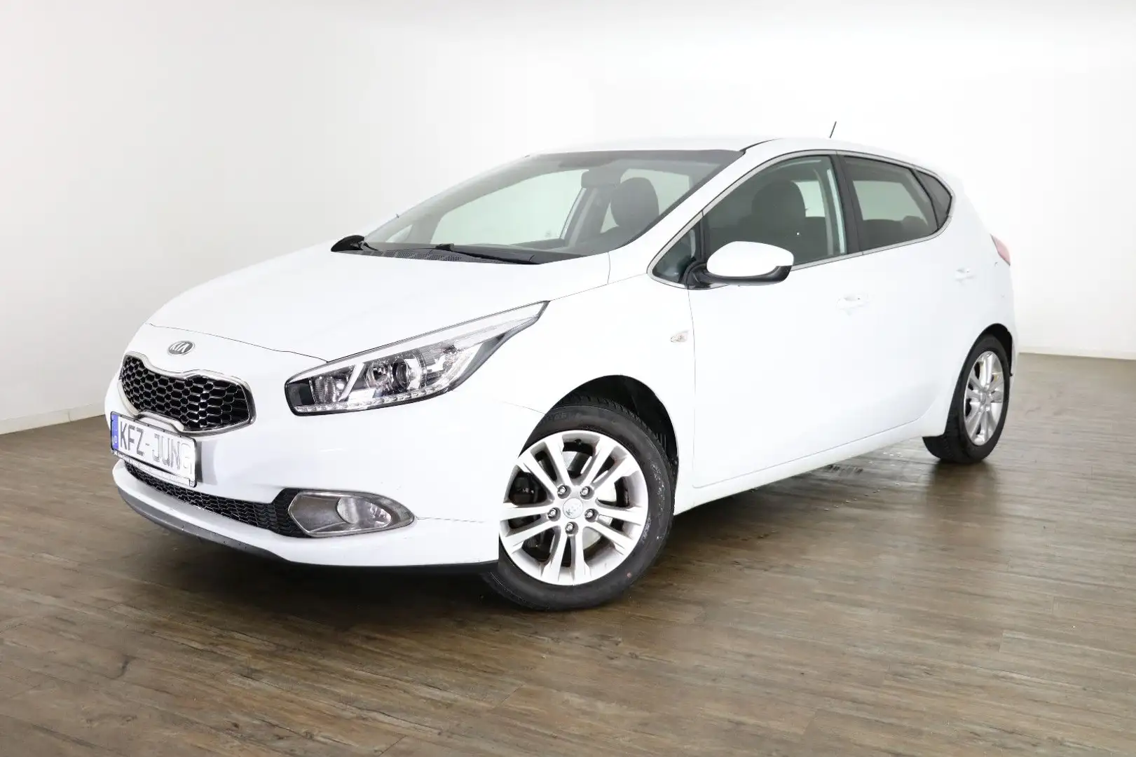 Kia Ceed / cee'd 1.4 CVVT*Ambiente*2-Zonen*Parkhilfe* Blanc - 2