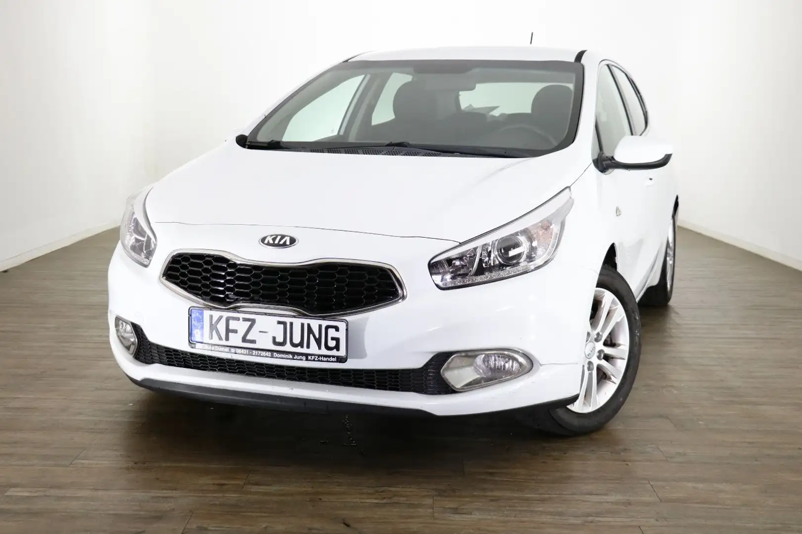Kia Ceed / cee'd 1.4 CVVT*Ambiente*2-Zonen*Parkhilfe* Blanc - 1